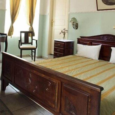 Monte Kristo Hotel Ermoupoli Buitenkant foto