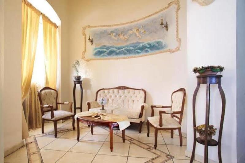 Monte Kristo Hotel Ermoupoli Buitenkant foto